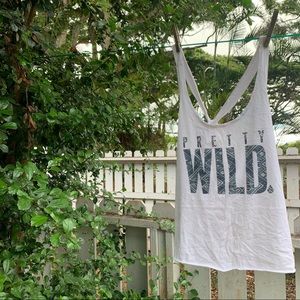 Volcom “Pretty Wild” white tank top 🤍